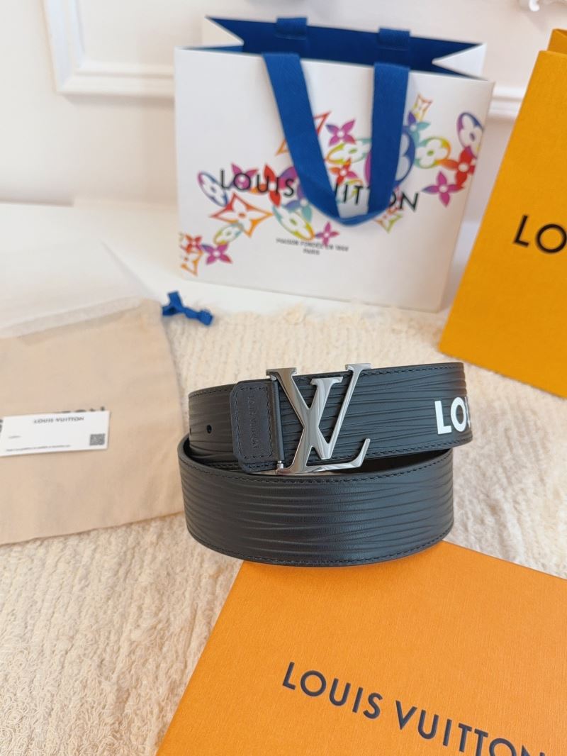 l0vis Vvtt0n belts
